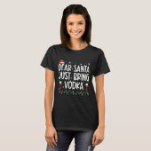 Leuke lieve kerstman breng gewoon wodka kerstpyjam t-shirt (Voorkant volledig)