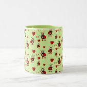 Leuke lieveheersbeestjes, harten & vreugdetekst op tweekleurige koffiemok (Center)