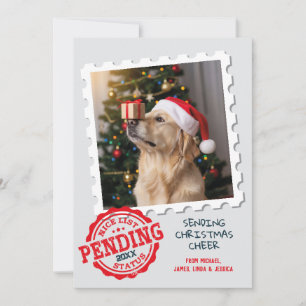 Leuke lijst in afwachting van grappige kat hond fo feestdagenkaart