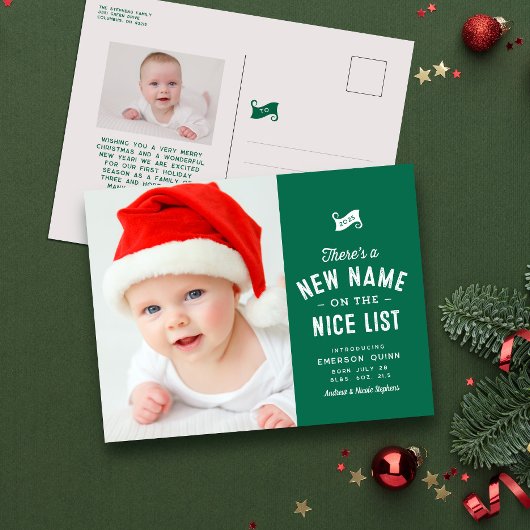 Leuke lijst schattige baby's eerste kerstgroen feestdagenkaart
