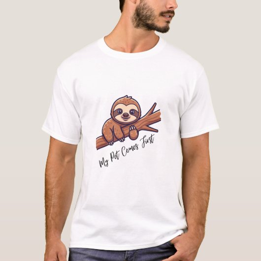 Leuke luiaard hangend aan boom T-shirt (Voorkant)