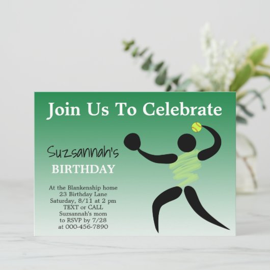 Leuke Meisjes Softball Custom Verjaardag Party Uit Kaart (Staand voorkant)