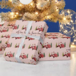 Leuke moderne Santa Pink Christmas Custom Phrases Cadeaupapier<br><div class="desc">Voeg wat feestelijke flair toe met dit leuke kerstinpakpapier. Het beschikt over een vrolijke Santa illustratie op een roze achtergrond met bomen verspreid rond. Pas alle drie de zinnen aan om te zeggen welke seizoensgroeten je wilt uiten. Zou een geweldige speciale verpakking papier voor cadeaus van de kerstman te maken....</div>