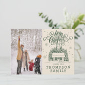 Leuke Moderne Vrolijke Kerstboom Script Typografie Feestdagenkaart (Staand voorkant)