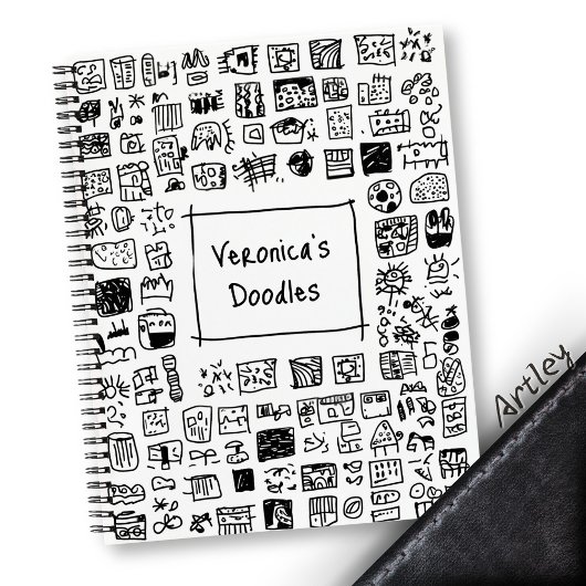 Leuke monochrome Doodle Kladboek met eigen naam Notitieboek