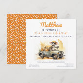 Leuke Muis in een Auto Kids Verjaardagsfeestuitnod Kaart (Voorkant / Achterkant)