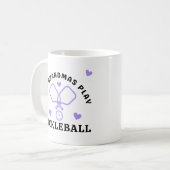 Leuke oma's spelen pickleball met naam koffiemok (Voorkant links)