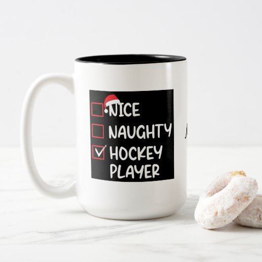 Leuke Ondeugende Hockey Speler Grappige Kerstmis Tweekleurige Koffiemok (Met donut)