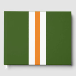 Leuke Oranje witte racestrepen op bosgroen Gastenboek