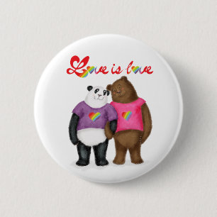 Leuke panda en bruin beer 'love is love' badge ronde button 5,7 cm