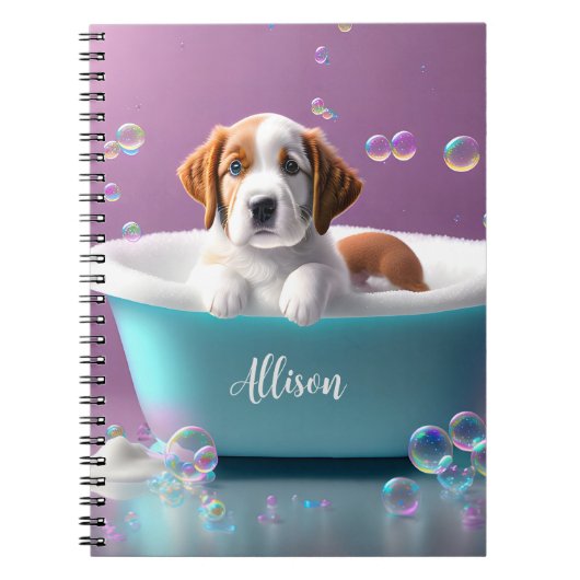 Leuke puppy in een badkuip met zeepbellen notitieboek (Voorkant)