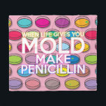 Leuke quote Modern Colorful Funny Science Gezegde Fleece Deken<br><div class="desc">Een leuk,  wetenschappelijk geïnspireerd design. U kunt zelfs de achtergrond aanpassen aan uw favoriete kleur. Ontworpen door: Thisnotme©</div>