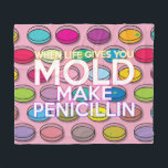 Leuke quote Modern Colorful Funny Science Gezegde Fleece Deken<br><div class="desc">Een leuk,  wetenschappelijk geïnspireerd design. U kunt zelfs de achtergrond aanpassen aan uw favoriete kleur. Ontworpen door: Thisnotme©</div>