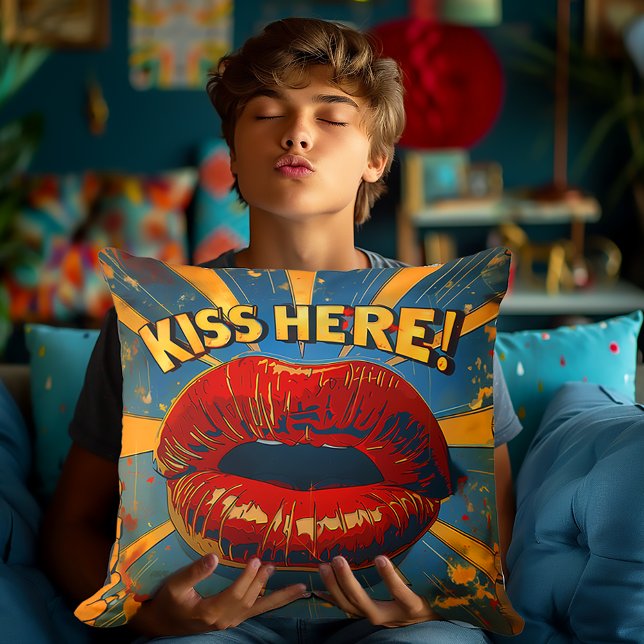 Leuke Retro Pop Art 'Kiss Here!' Kussen (Bold Pop-Art 'Kiss Here!' Decorative Pillow)