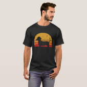Leuke retro zonsondergang teckel t-shirt (Voorkant volledig)