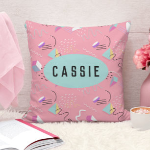 Leuke roze 1990s retro graphics kussen