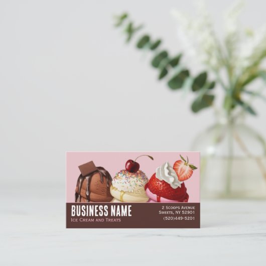 Leuke roze en bruine QR Code Ice Cream Visitekaartje (Staand voorkant)