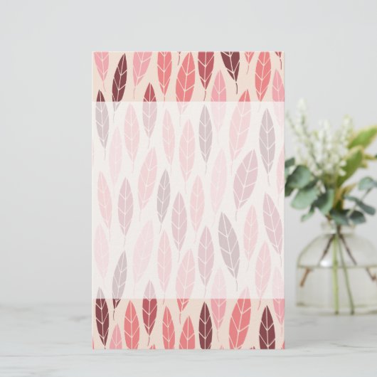 Leuke roze en rode bladeren patroon briefpapier (Staand voorkant)