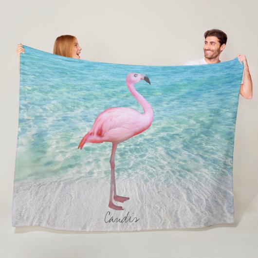 Leuke roze flamingo tropische zandstrand naam fleece deken (In situ)