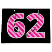 Leuke roze gestreepte "62"; Happy 62nd Birthday; N Groot Cadeauzakje (Voorkant)