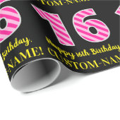 Leuke roze strepen "16"; Gelukkige 16e verjaardag; Cadeaupapier (Rol Hoek)