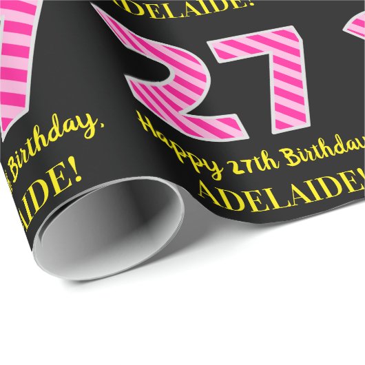 Leuke roze strepen "27"; Gelukkige 27e verjaardag; Cadeaupapier (Rol Hoek)
