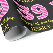 Leuke roze strepen "39"; Gelukkige 39e verjaardag; Cadeaupapier (Rol Hoek)