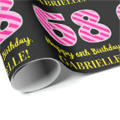 Leuke roze strepen "68"; Gelukkige 68ste verjaarda Cadeaupapier (Rol Hoek)