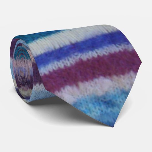 leuke  strepen in brei stropdas (Opgerold)