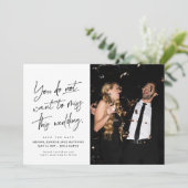 Leuke trendy zwart wit twee foto save the date (Staand voorkant)