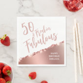 Leuke Typografie Roos Gold Fifty & Fabulous Birthd Servet (Insitu)
