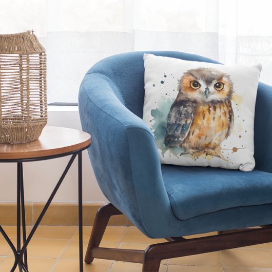 Leuke uil in de waterverf kussen