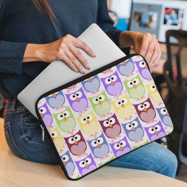 Leuke uilen, Uil Pattern, Baby uilen, Kleurrijke u Laptop Sleeve (Creator heeft geüpload)