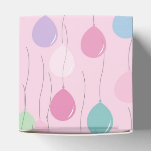 Leuke Verjaardag Ballonnen Patroon op Roze Achterg Bedankdoosjes (Bovenkant)