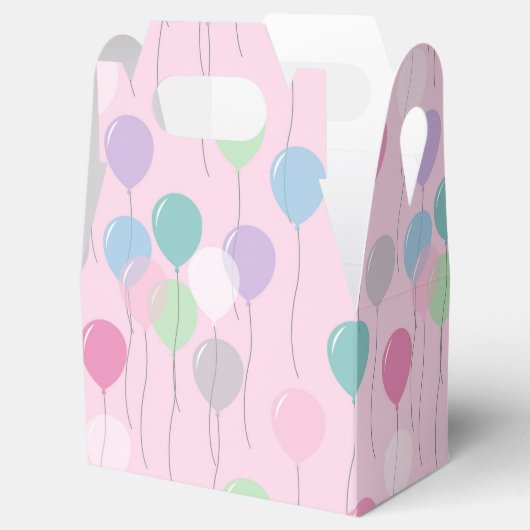 Leuke Verjaardag Ballonnen Patroon op Roze Achterg Bedankdoosjes (Geopend)