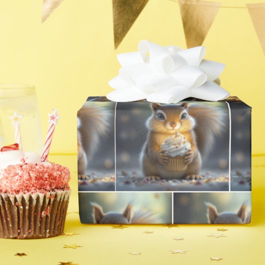 Leuke verjaardag eekhoorn met cupcake cadeaupapier (Verjaardagsfeest)