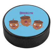 Leuke vrolijke eikels zingen cartoon voor kinderen hockey puck (3/4)