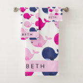 Leuke walvissen, Patroon van walvissen, Jouw naam Bad Handdoek (Insitu)