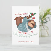 Leuke Waterverf Sloth Slow & Cosy Christmas Season Feestdagenkaart (Staand voorkant)