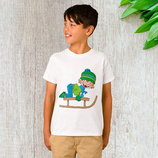 Leuke Winter Sledding Boy Schattige Sneeuwavontuur T-shirt