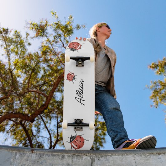 Leuke witte lieveheersbeestje persoonlijk skateboard (Buiten 1)