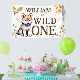Leuke wolf welp wild een bosrijke verjaardagsfeest spandoek