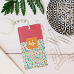 Leuke zomer stijlvol monogram sleutelhanger<br><div class="desc">Personaliseer het voor elk speciaal familielid, vriend, collega, docent enz., om een uniek cadeau te creëer voor verjaardagen, jubilea, bruiloften, kerst, Valentijnse of elke dag die u wilt shows hoeveel zij of hij voor u betekent. Deze aandenken maakt een geweldig cadeau voor elke gelegenheid: moederdag, verjaardagen, pasgetrouwden, grootouderdag en nog...</div>