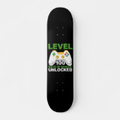 Level 100-dagen game-spel zonder vergrendeling op  persoonlijk skateboard (Voorkant)