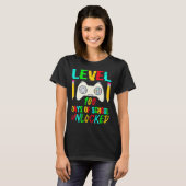 Level 100-dagen game-spel zonder vergrendeling op t-shirt (Voorkant volledig)