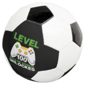 Level 100-dagen game-spel zonder vergrendeling op voetbal (Drie kwart)