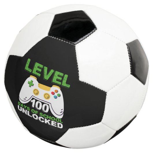 Level 100-dagen game-spel zonder vergrendeling op  voetbal (Drie kwart)