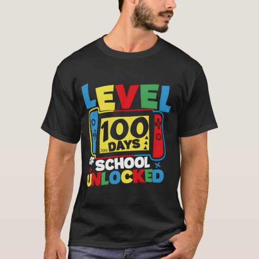 Level 100 Dagen School Ontgrendeld Videogames Spel T-shirt (Voorkant)