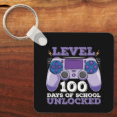 Level 100 Dagen Van School Ontgrendeld Gamer Gamen Sleutelhanger (Voorkant)