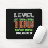 Level 100 Days of School ontgrendeld Pixel-videoga Muismat (Met muis)